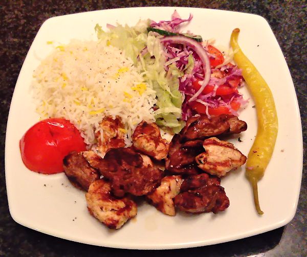image of chelo qafqazi mixed chicken and lamb kebab serving from Pardis Meal